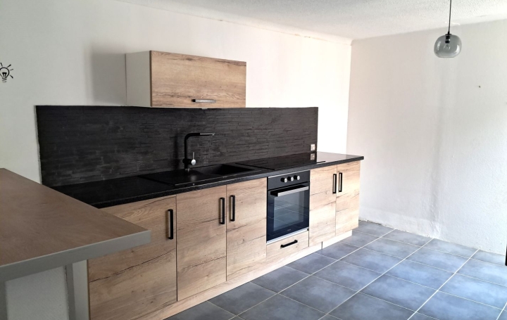  REPUBLIQUE IMMOBILIER Appartement | SENS (89100) | 83 m2 | 750 € 